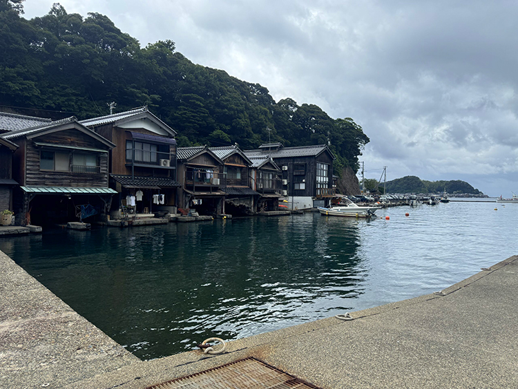 伊根町　舟屋